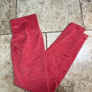 NVGTN Vibrant Red Women's Leggings